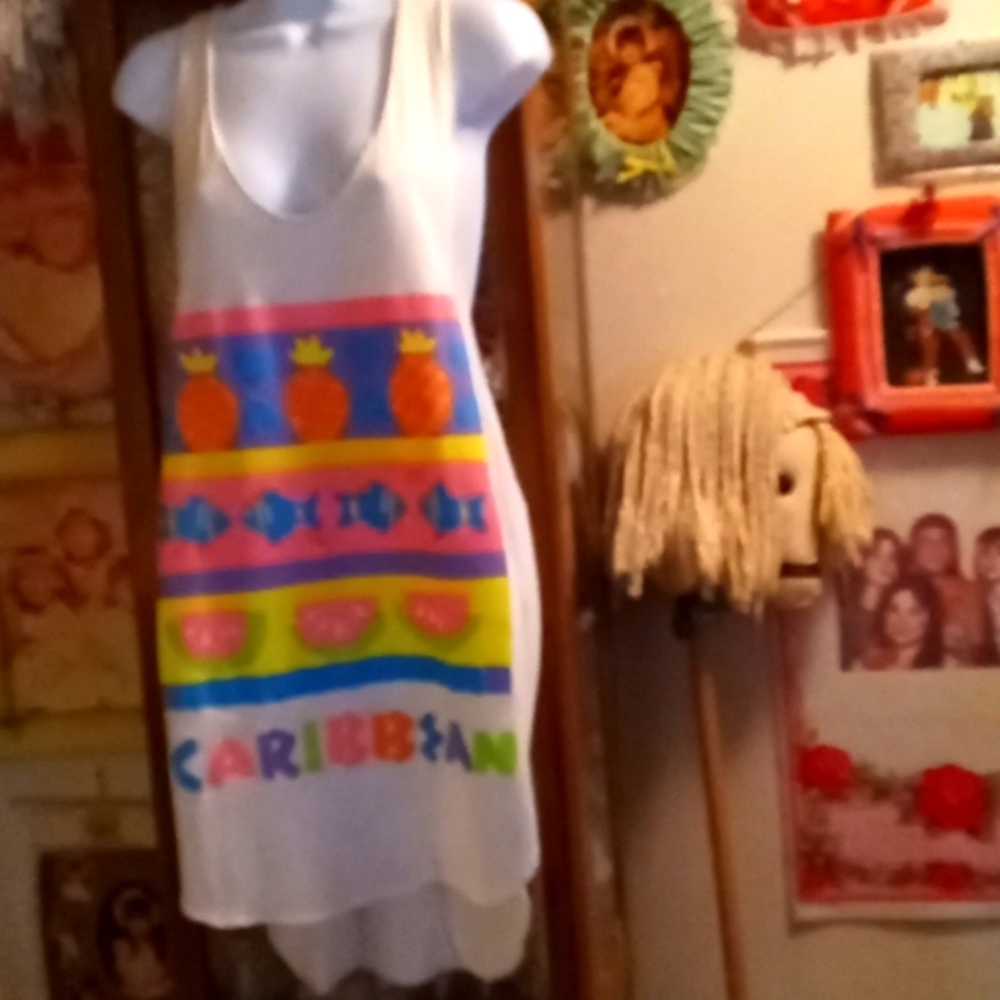 Vintage 70s,Like New,Very Unique,Colorful,Tropical, Beach/Swimsuit Coverup🩷💚💙